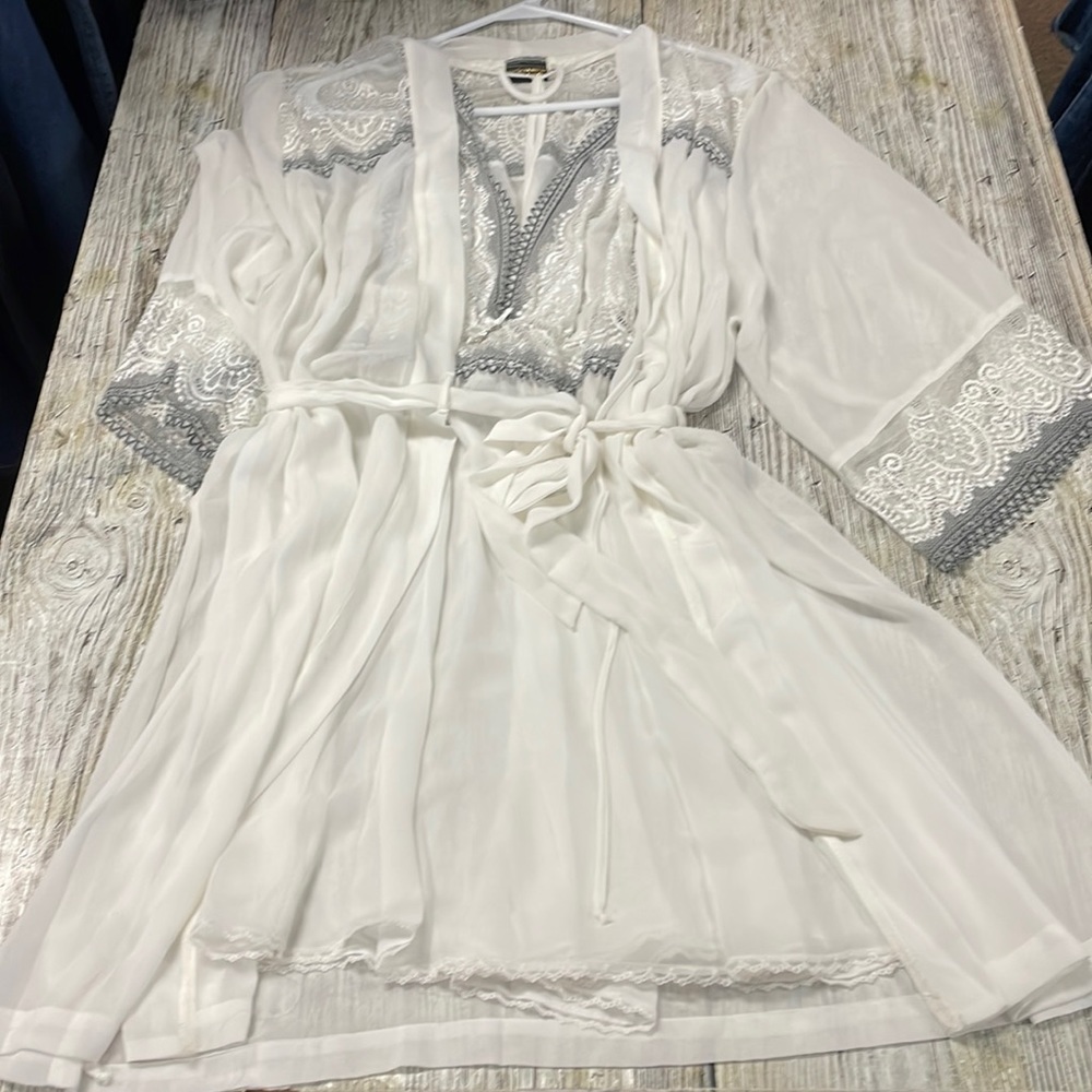 CINEMA ETOILE SEDUCTIVE WEAR GOWN AND ROBE SIZE XL